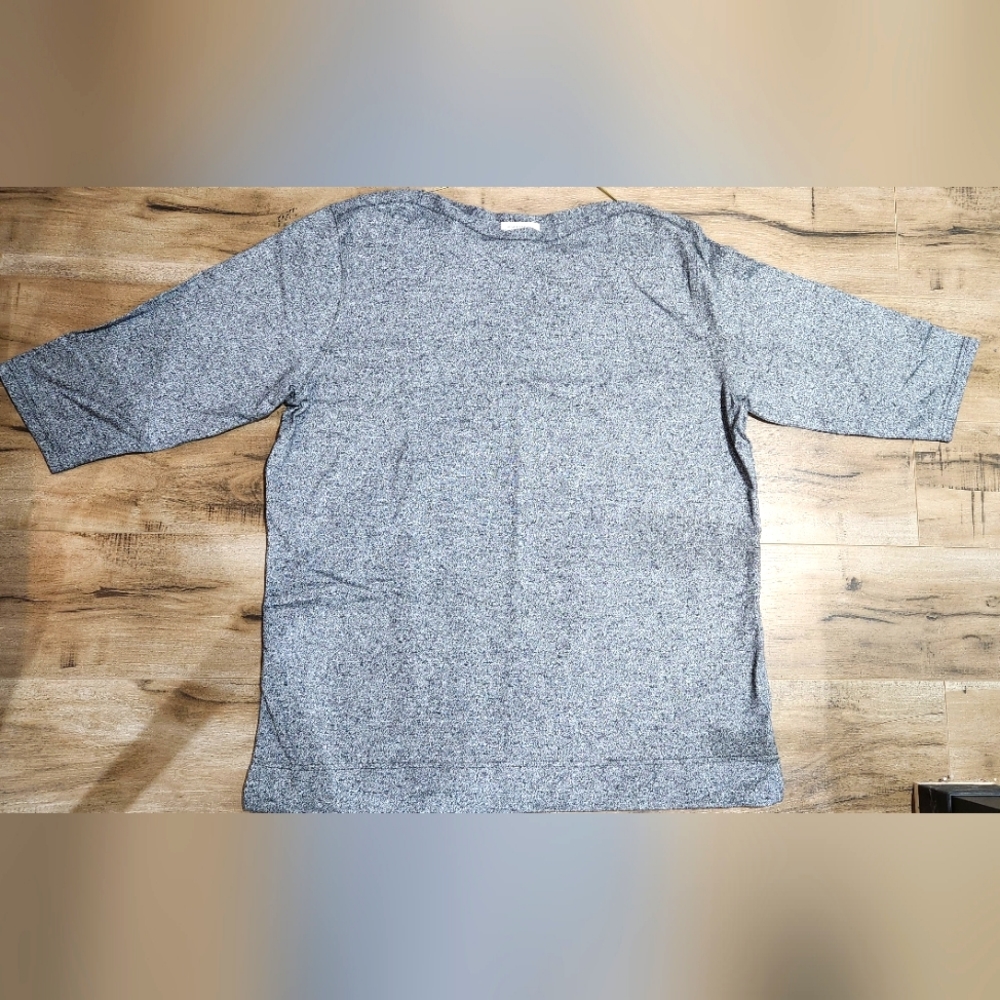 BNWT- Jones New York gray quarter  sleeve shirt